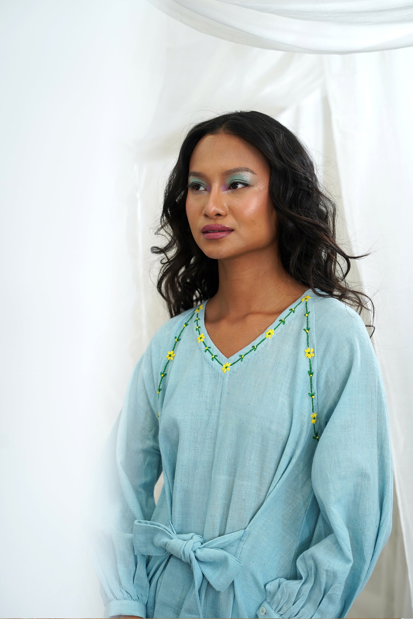 Hibo Sky Blue Midi Dress