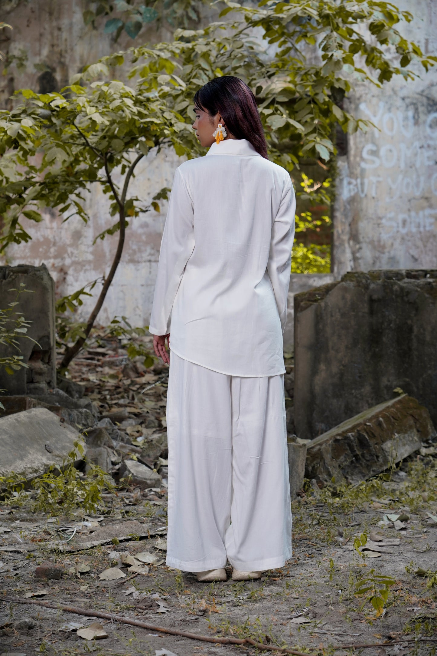 Whimsy White Leaf  Breeze Top